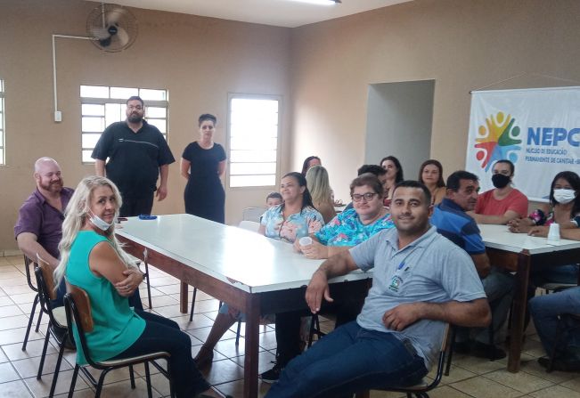 Secretaria Municipal de Saúde realizou na ultima quinta-feira (30) um almoço especial para todos os profissionais.