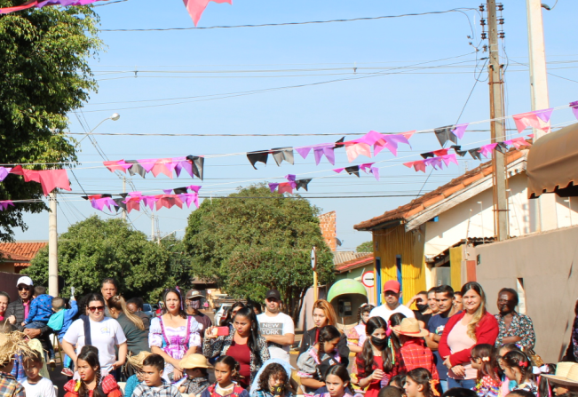 ARRAIA DAS ESCOLAS 