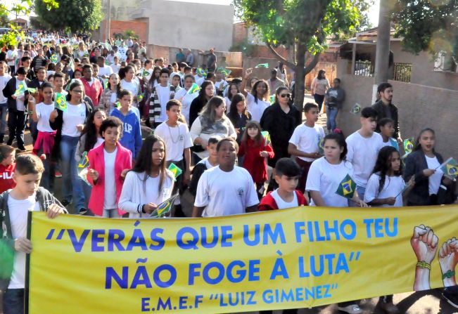 Desfile de 7 de Setembro em Canitar